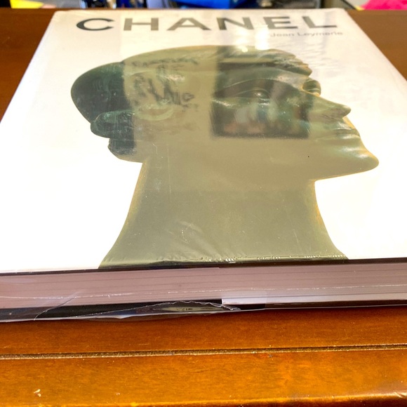 Chanel book - Picture 4 of 6